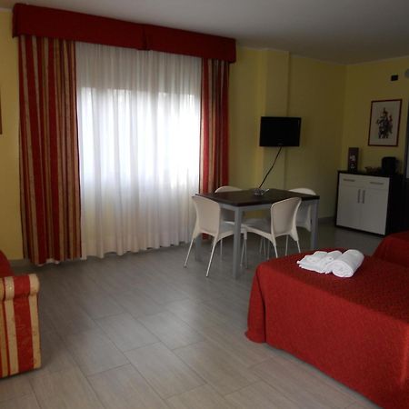 Residence San Prospero Garbagnate Milanese Δωμάτιο φωτογραφία