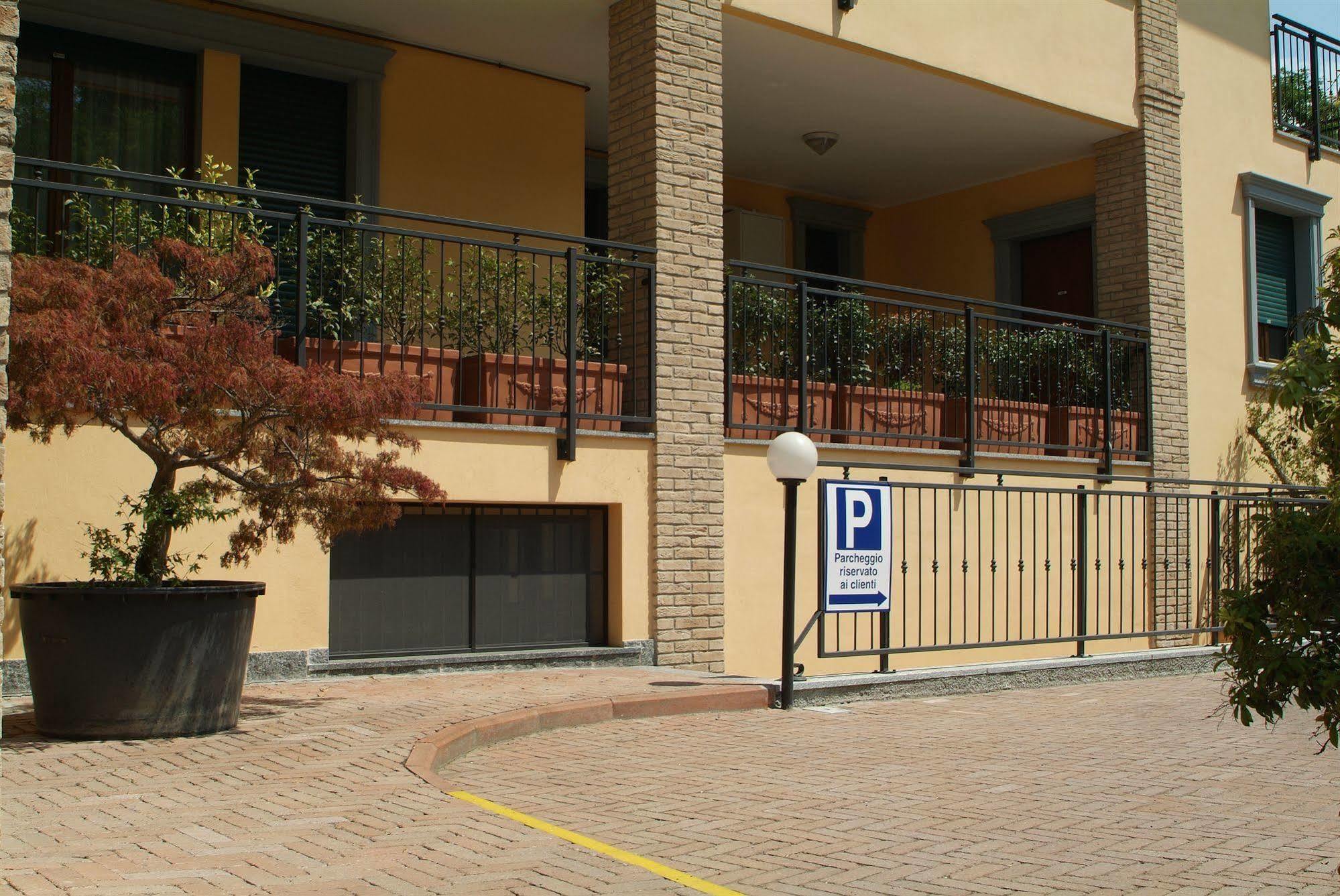 Residence San Prospero Garbagnate Milanese Εξωτερικό φωτογραφία