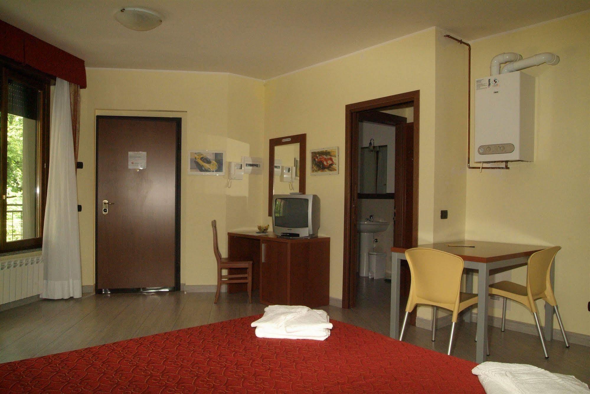 Residence San Prospero Garbagnate Milanese Εξωτερικό φωτογραφία