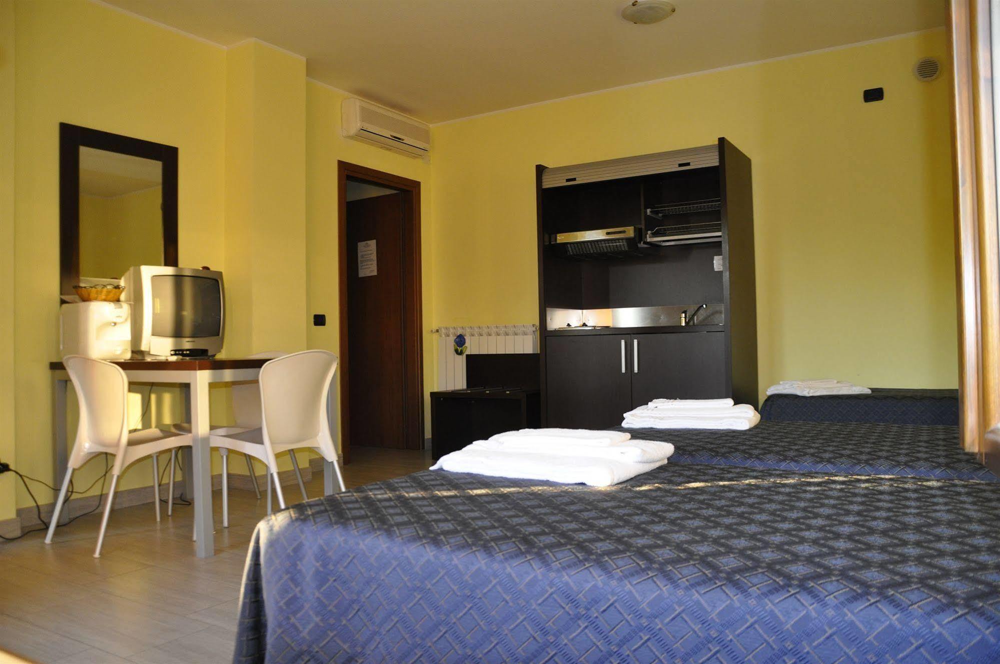 Residence San Prospero Garbagnate Milanese Εξωτερικό φωτογραφία